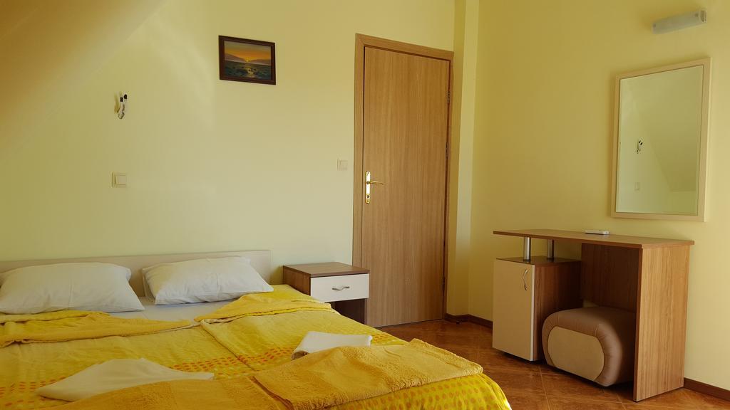 Villa Krisia Apartments Sosopol Exterior foto